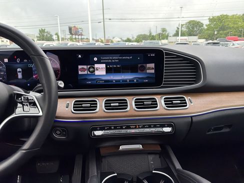 Certified 2025 Mercedes-Benz GLE 450 4MATIC image 27