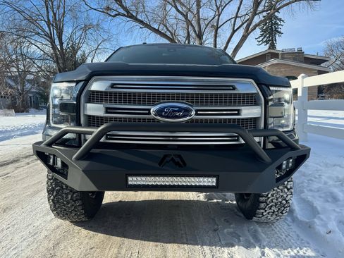 Used 2016 Ford F150 Platinum w/ Equipment Group 701A Luxury image 16