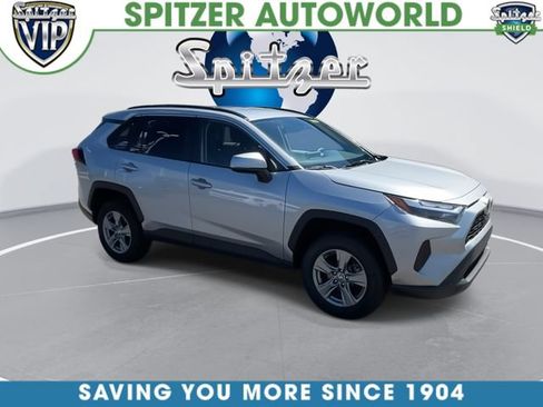 Used 2024 Toyota RAV4 XLE FWD image 3