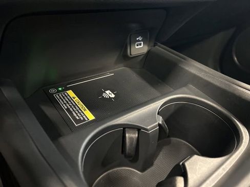 Certified 2025 Honda HR-V EX-L image 23