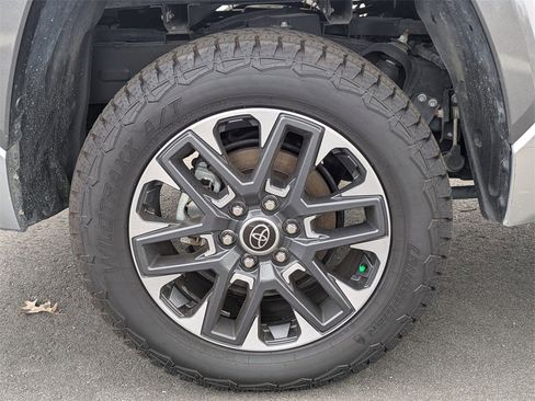 Used 2024 Toyota Tundra Limited image 11