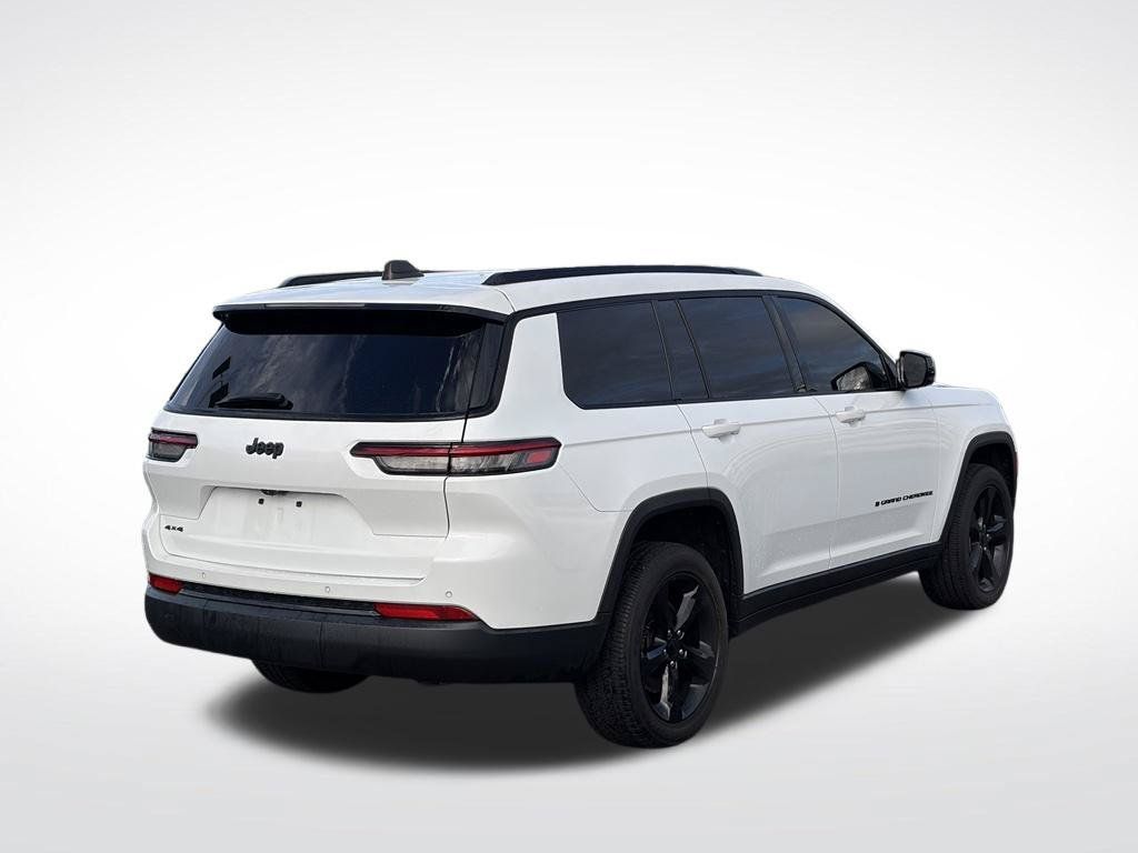 Used 2023 Jeep Grand Cherokee L Laredo AWD/4WD image 6
