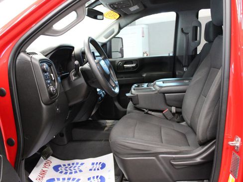 Used 2020 Chevrolet Silverado 2500 Custom w/ Custom Value Package AWD/4WD image 11