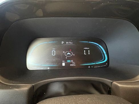 Used 2023 Hyundai Palisade SE AWD/4WD image 29