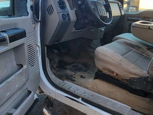 Used 2008 Ford F250 XL image 6