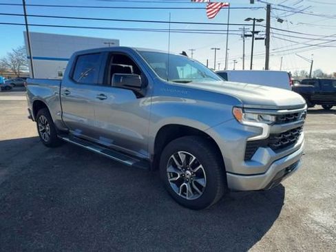 Used 2023 Chevrolet Silverado 1500 RST w/ Protection Package AWD/4WD image 2