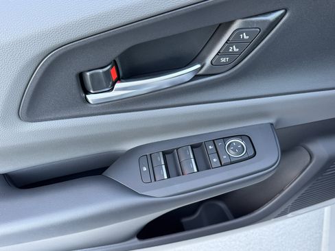 New 2026 Toyota Prius Limited image 18