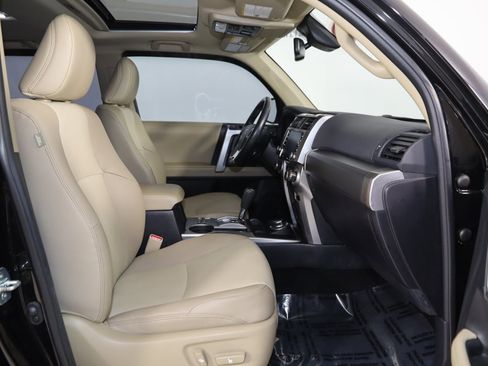 Used 2024 Toyota 4Runner SR5 Premium image 13