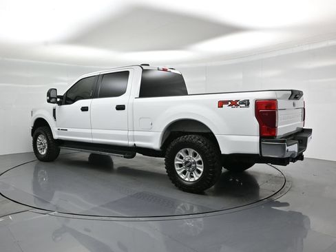 Used 2021 Ford F250 XLT w/ XLT Value Package AWD/4WD image 6