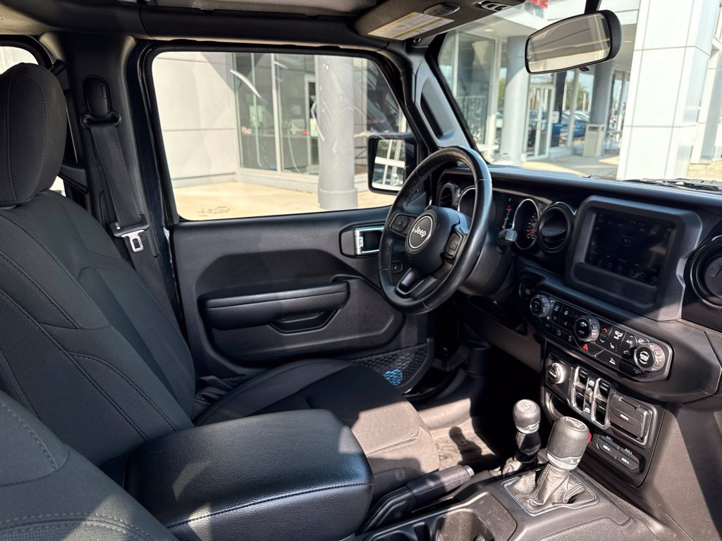 Used 2021 Jeep Wrangler Unlimited Sport AWD/4WD image 30