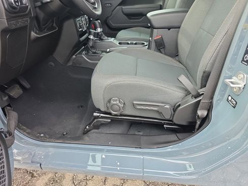 New 2026 Jeep Gladiator Sport image 36