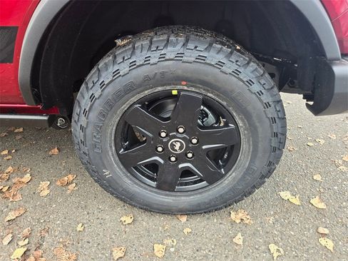 New 2025 Ford Bronco Big Bend w/ Black Diamond Package image 9