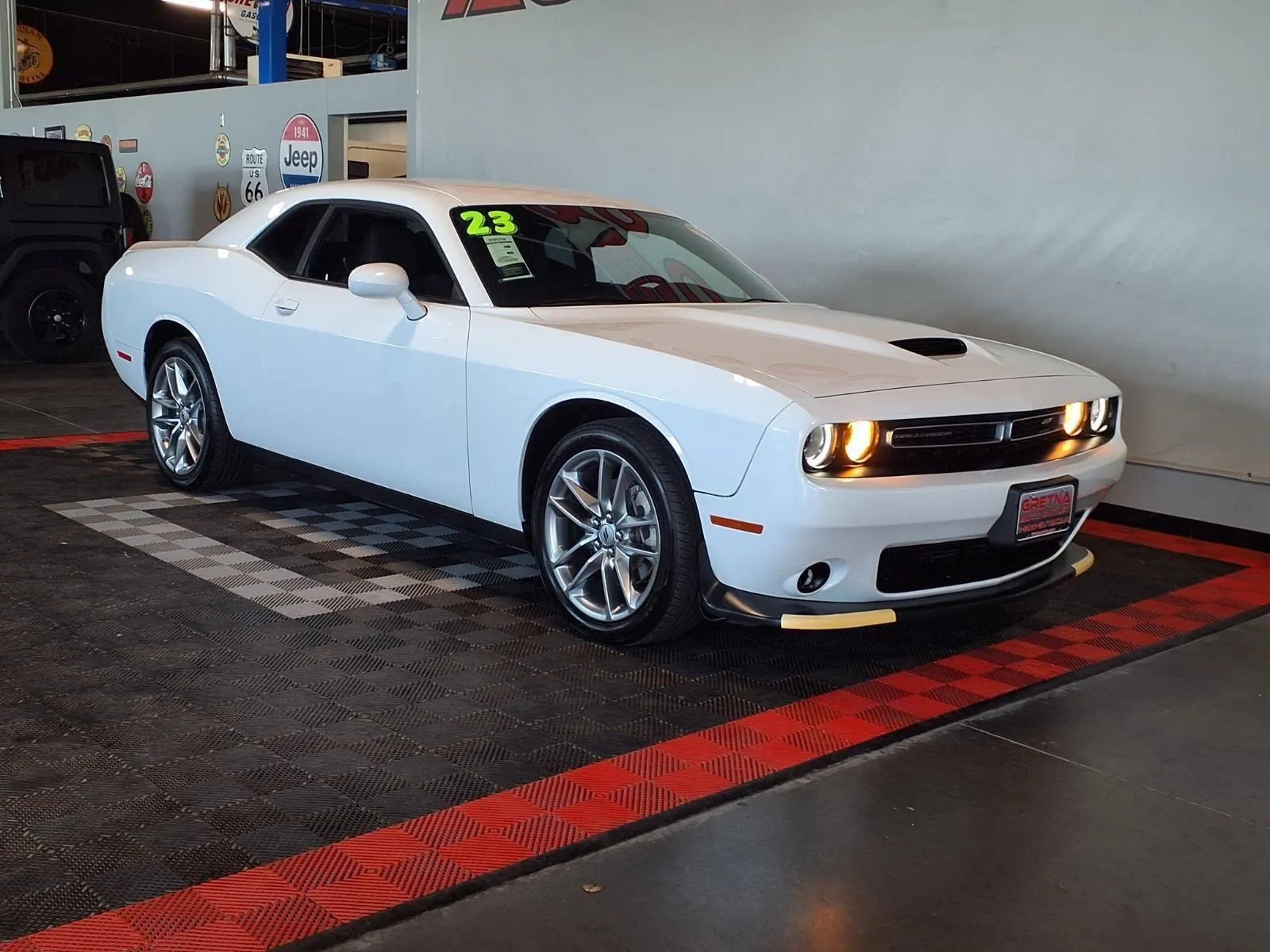 Used 2023 Dodge Challenger GT AWD/4WD image 2