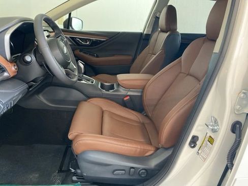 Used 2025 Subaru Outback Touring XT image 10