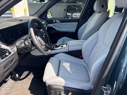Certified 2026 BMW X5 xDrive40i w/ Premium Package image 9