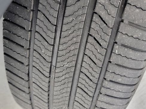 Used 2019 Volkswagen Tiguan SEL image 31