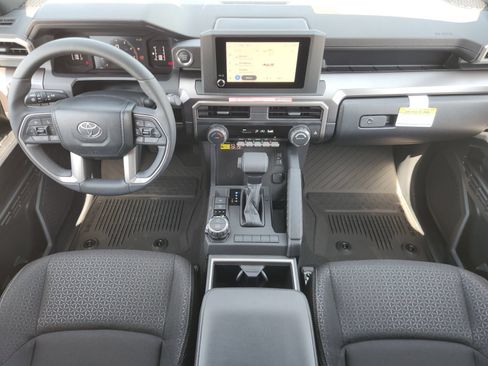 Used 2026 Toyota 4Runner SR5 AWD/4WD image 24