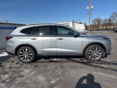 Used 2025 Acura MDX w/ Technology Package image 6