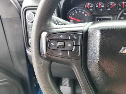 Used 2023 Chevrolet Silverado 1500 Custom AWD/4WD image 28