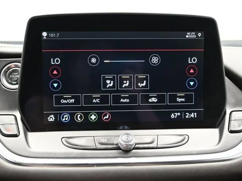 Used 2025 Chevrolet Blazer LT FWD image 40
