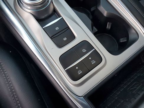 Used 2022 Ford Explorer Limited w/ Equipment Group 301A image 34