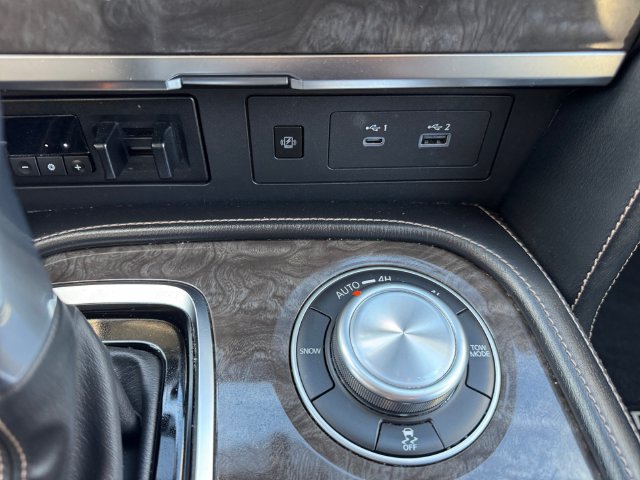 Used 2023 Nissan Armada Platinum w/ Captain's Chairs Package AWD/4WD image 19