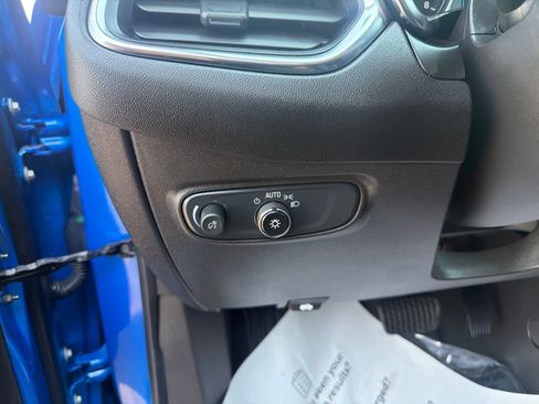 Used 2024 Chevrolet Equinox LT AWD/4WD image 18
