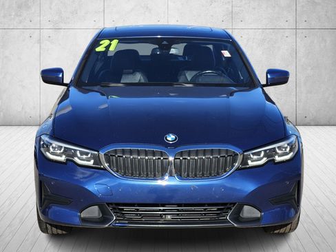 Used 2021 BMW 330i xDrive Sedan image 2