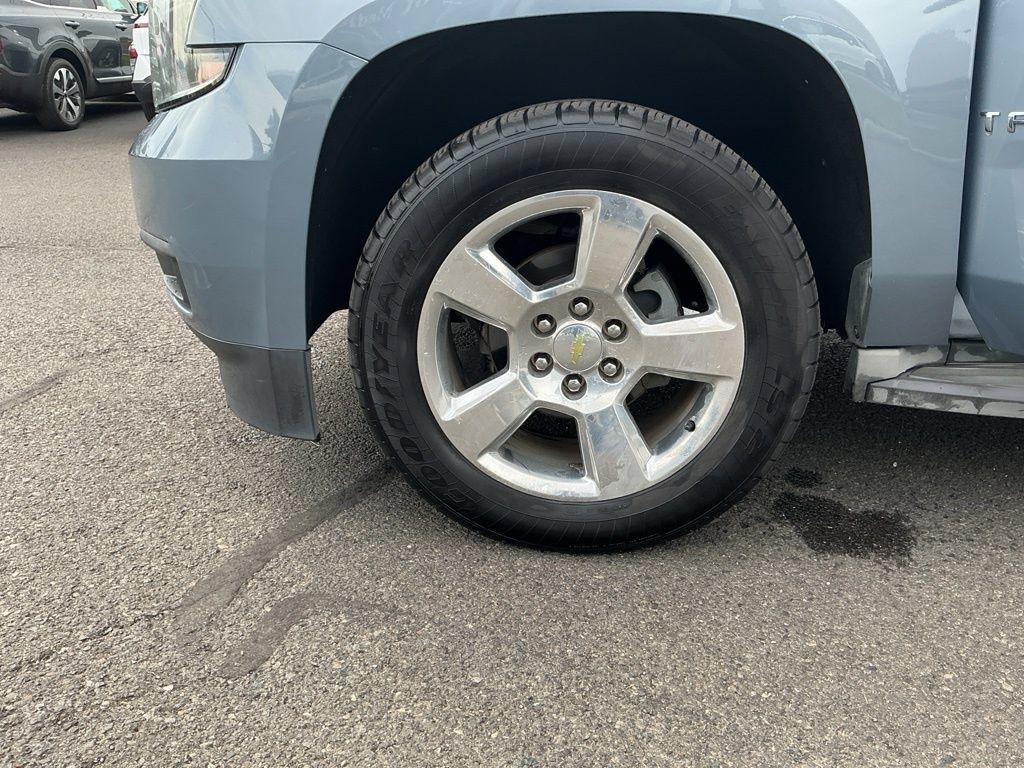 Used 2015 Chevrolet Tahoe LS w/ Max Trailering Package RWD image 12