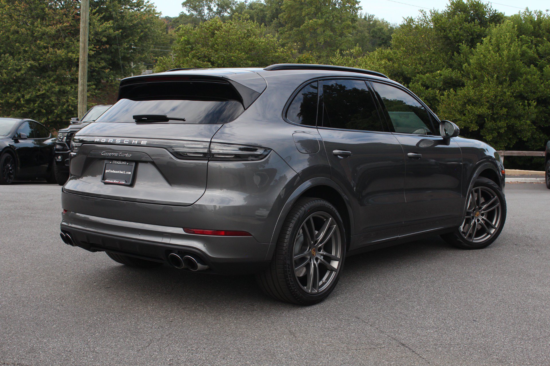 Used 2023 Porsche Cayenne Turbo AWD/4WD image 19