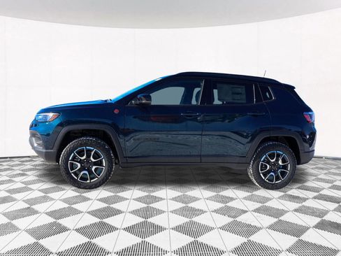 New 2026 Jeep Compass Trailhawk image 8