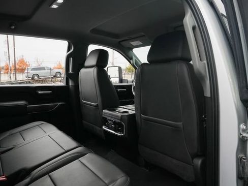 Used 2020 Chevrolet Silverado 2500 LTZ w/ LTZ Plus Package image 38