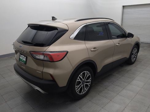 Used 2020 Ford Escape SEL FWD image 9