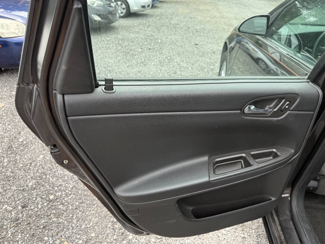 Used 2008 Chevrolet Impala LT FWD image 13