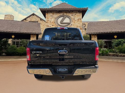 Used 2017 Ford F150 Lariat image 5