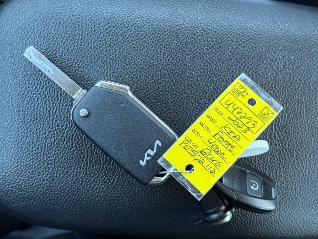 Used 2023 Kia Forte LXS w/ LXS Technology Package FWD image 13