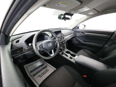 Used 2018 Honda Accord LX image 10