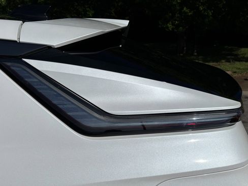 Used 2024 Cadillac Lyriq Sport RWD image 47