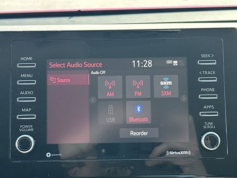 Certified 2022 Toyota Camry SE image 23