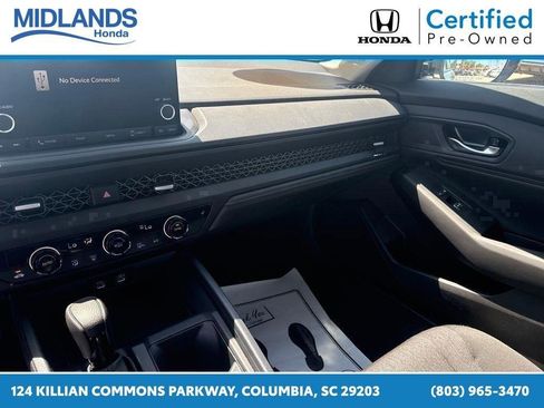 Used 2025 Honda Accord SE image 12