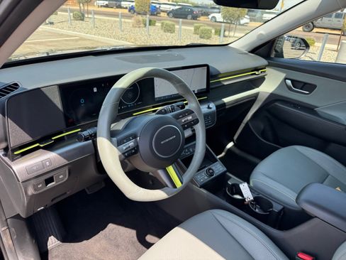 Used 2024 Hyundai Kona Limited FWD image 33