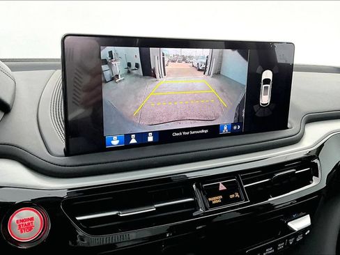 Certified 2026 Acura MDX FWD w/ Technology Package image 28