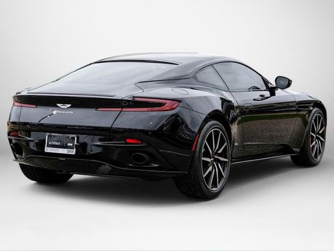 Used 2020 Aston Martin DB11 Coupe RWD image 6