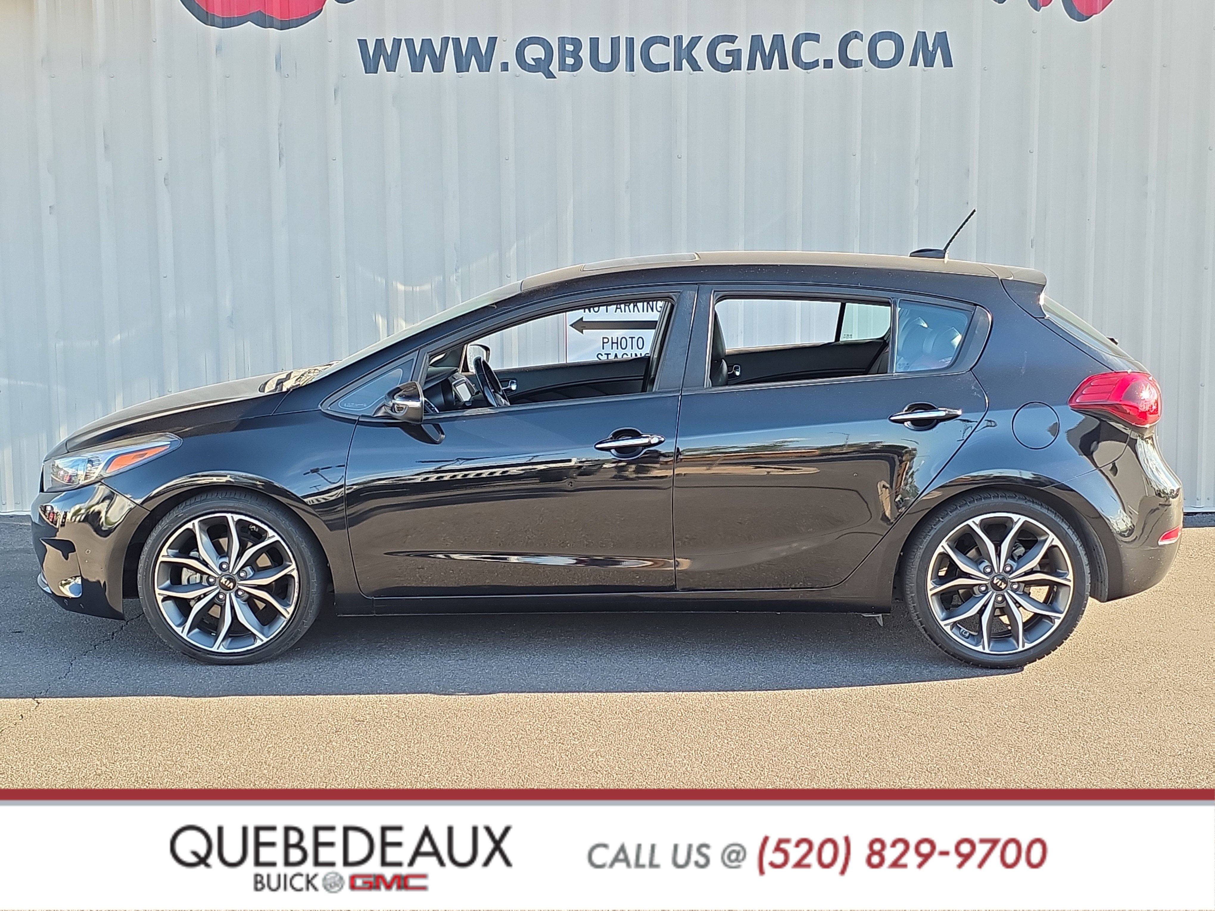 Used 2017 Kia Forte SX FWD image 4