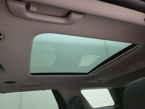 Used 2024 Hyundai Palisade Limited image 21