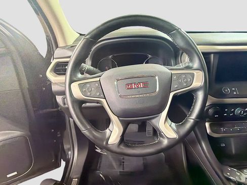 Used 2023 GMC Acadia Denali w/ Black Diamond Edition AWD/4WD image 13