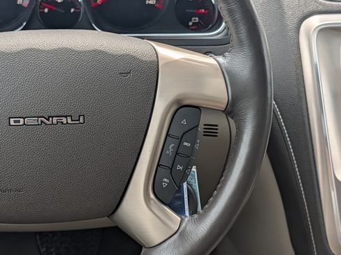 Used 2016 GMC Acadia Denali AWD/4WD image 23