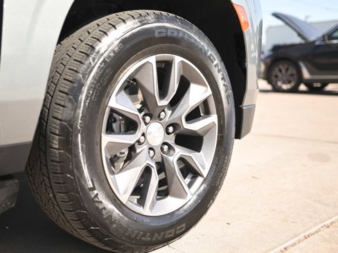 Used 2024 Chevrolet Tahoe LT w/ LT Signature Plus Package image 19