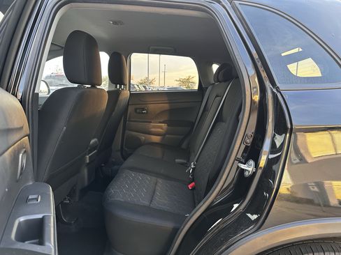 Used 2024 Mitsubishi Outlander Sport ES AWD/4WD image 9