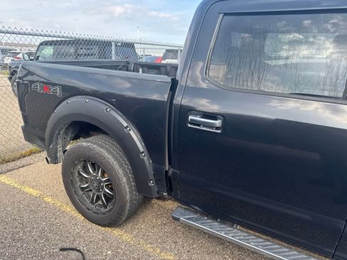 Used 2015 Ford F150 XLT w/ Equipment Group 302A Luxury AWD/4WD image 7